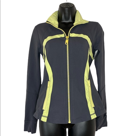 ✨HP✨ Lululemon zip up jacket - Picture 3 of 8